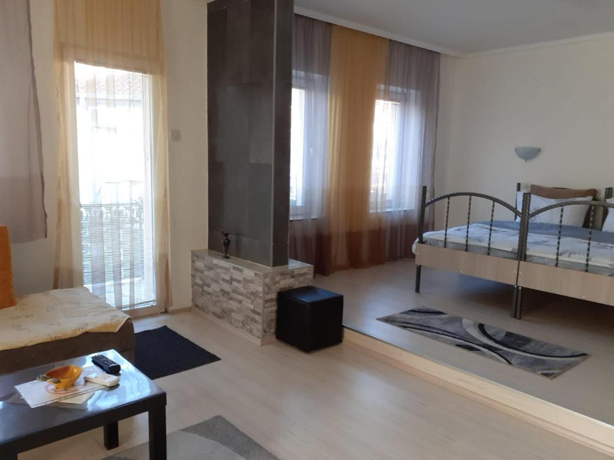 Alex Apartments Kruševo Exterior foto