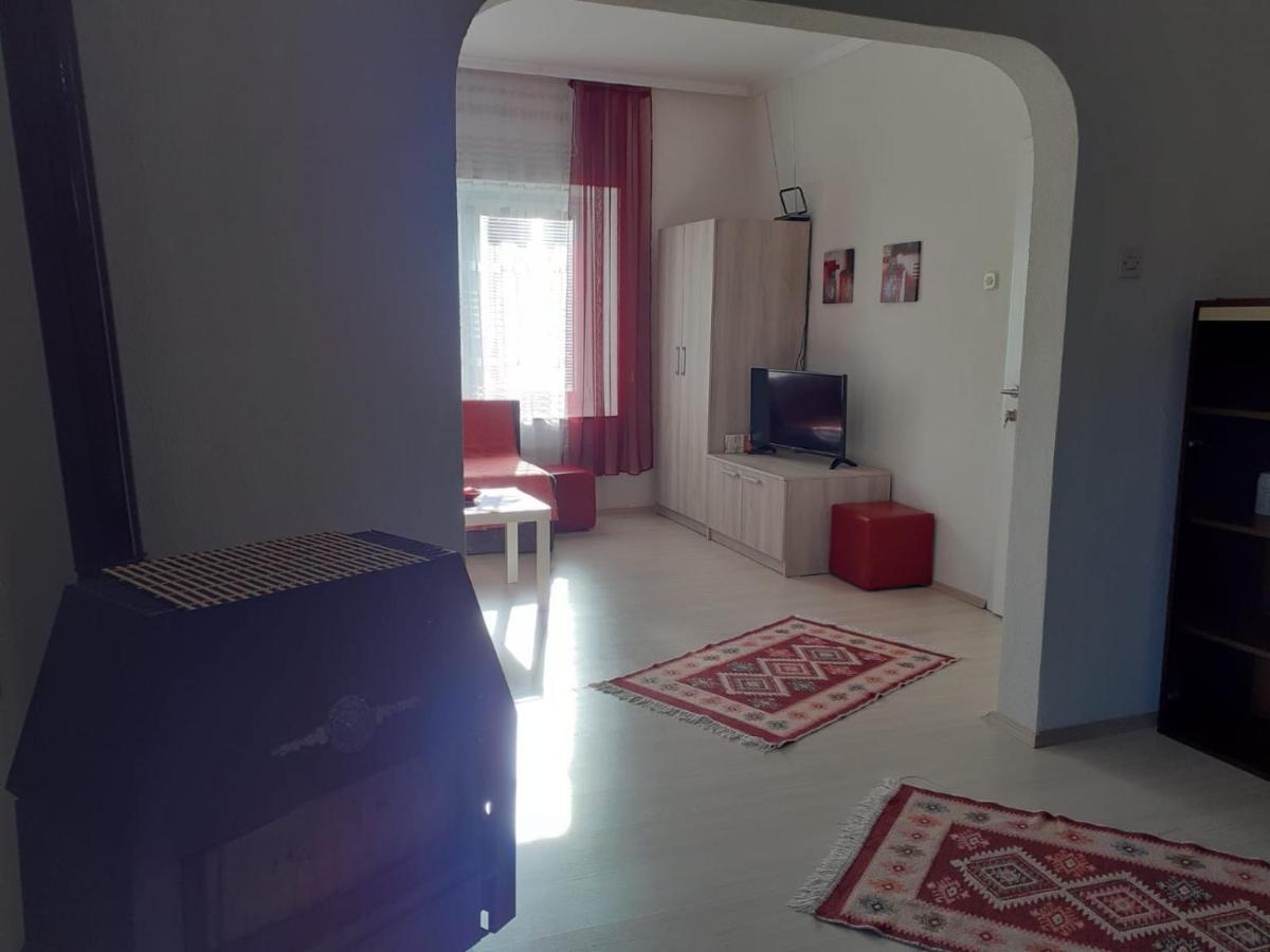Alex Apartments Kruševo Exterior foto